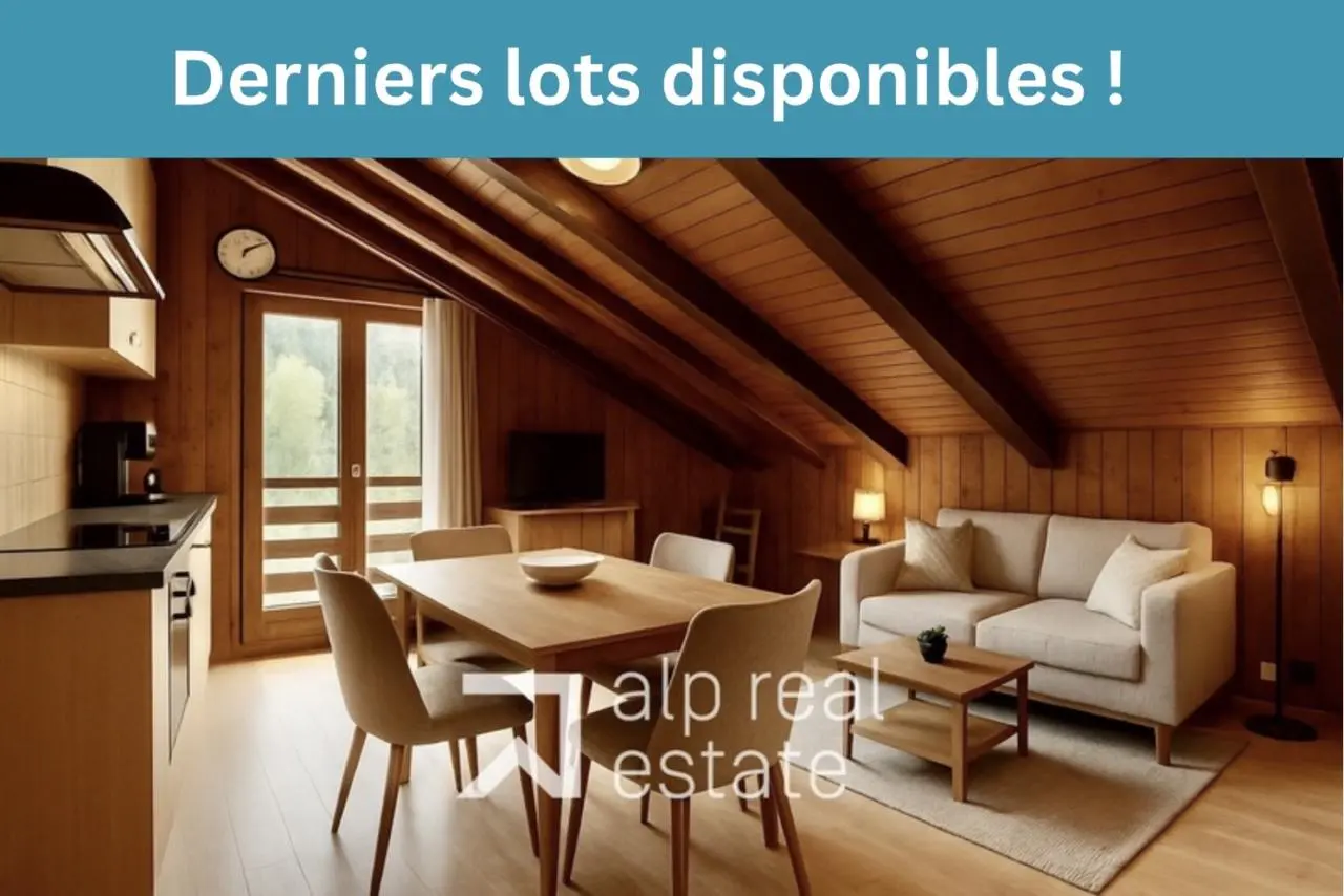 Appartement mansardé et traversant au centre du village — 1