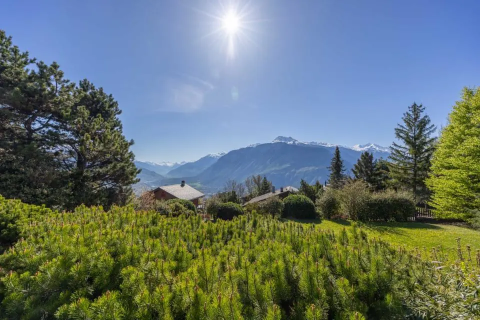 Villa · Sierre — photo 1