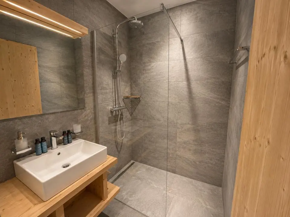 Superbe appartement ski in/out dans résidence hôtelière — photo 3