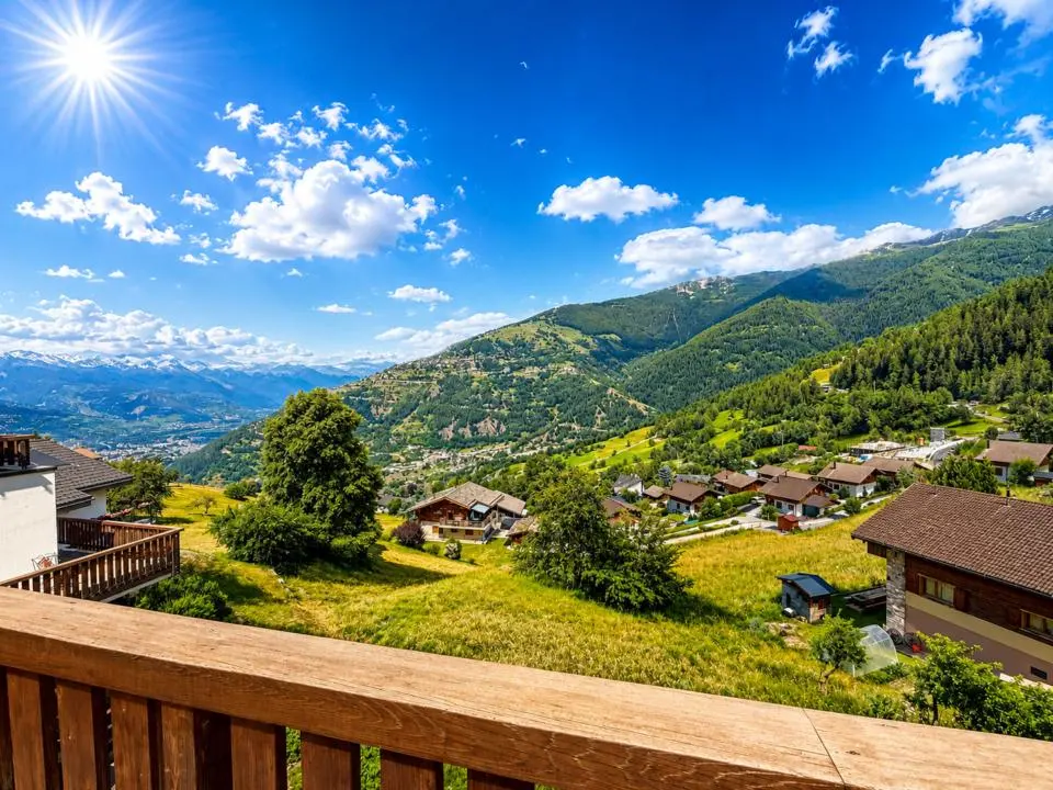 Magnifique appartement avec terrasse et vue panoramique — photo 2