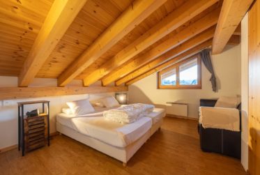 Bel attique en duplex ski in / out