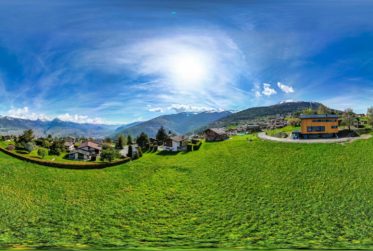 Wunderschönes Baugrundstück mit Blick auf die Rhone-Ebene und die Alpen