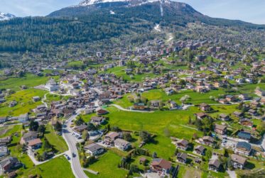 Wunderschönes Baugrundstück mit Blick auf die Rhone-Ebene und die Alpen