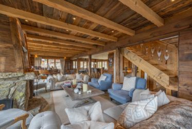 Luxuriöses Chalet mit Hallenbad Ski in/out ganzjährig zugänglich