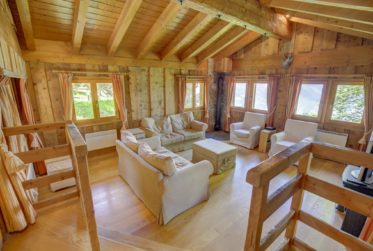 Authentic chalet with mazot nestled in a haven of peace