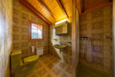 Charming Chalet close to the center with open views