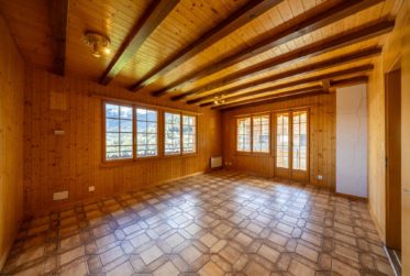 Charming Chalet close to the center with open views