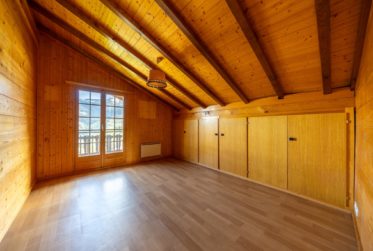 Charming Chalet close to the center with open views