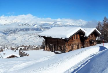 Exceptional chalet on the slopes