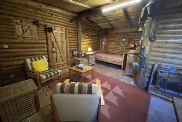 Large studio with a chalet atmosphere in the centre