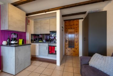 Lovely flat with stunning views, 50 m from the ski lifts