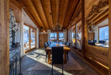 Beautiful ski in/out chalet with breathtaking views
