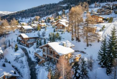 Beautiful ski in/out chalet with breathtaking views