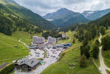 Magnifique appartement rénové avec grandes terrasses ski IN/OUT