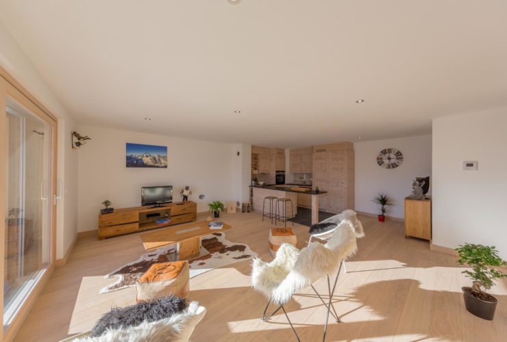 3.5 Rooms Flat, Custom built flat