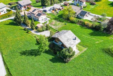 Magnifique chalet en madrier au calme - situation exceptionnelle