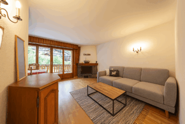 Spacious 3.5-room flat in the heart of the resort