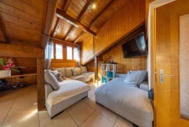 Lovely 3.5-room attic duplex apartment in the old town centre
