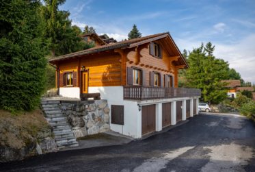 Beau chalet avec vue à couper le souffle