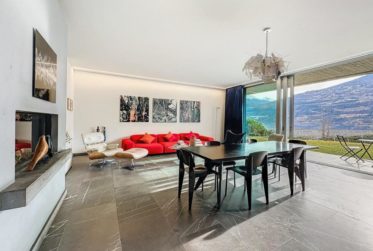 Prächtige Architektenvilla mit atemberaubender Aussicht