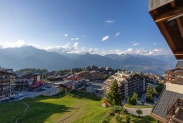 Charmant appartement aux pieds des pistes (ski in/out)