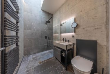 Splendid architect-designed villa with breathtaking views