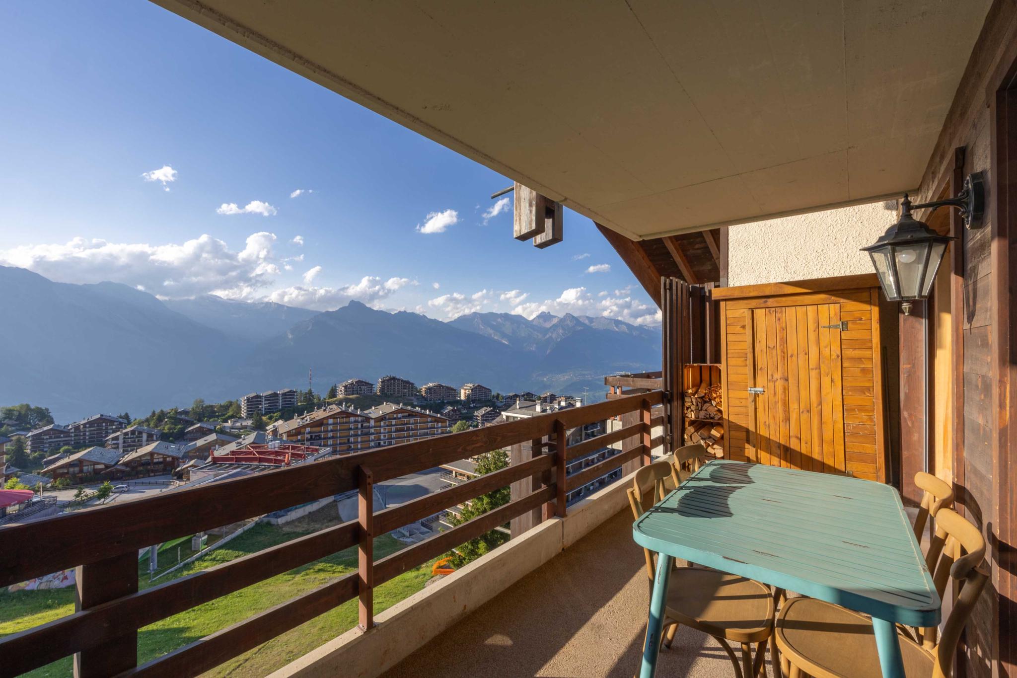 Charmant appartement aux pieds des pistes (ski in/out)