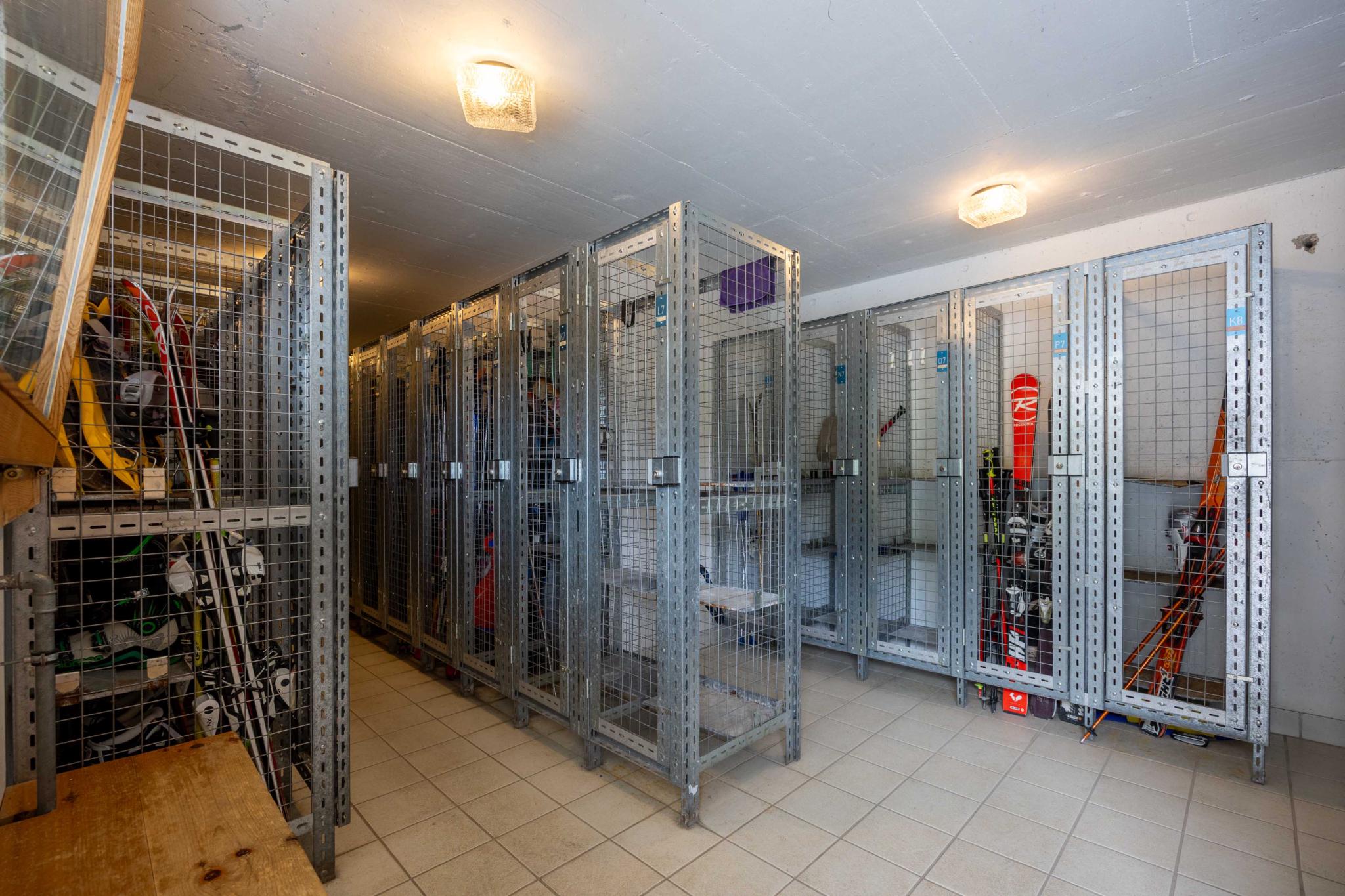 Charmant appartement aux pieds des pistes (ski in/out)