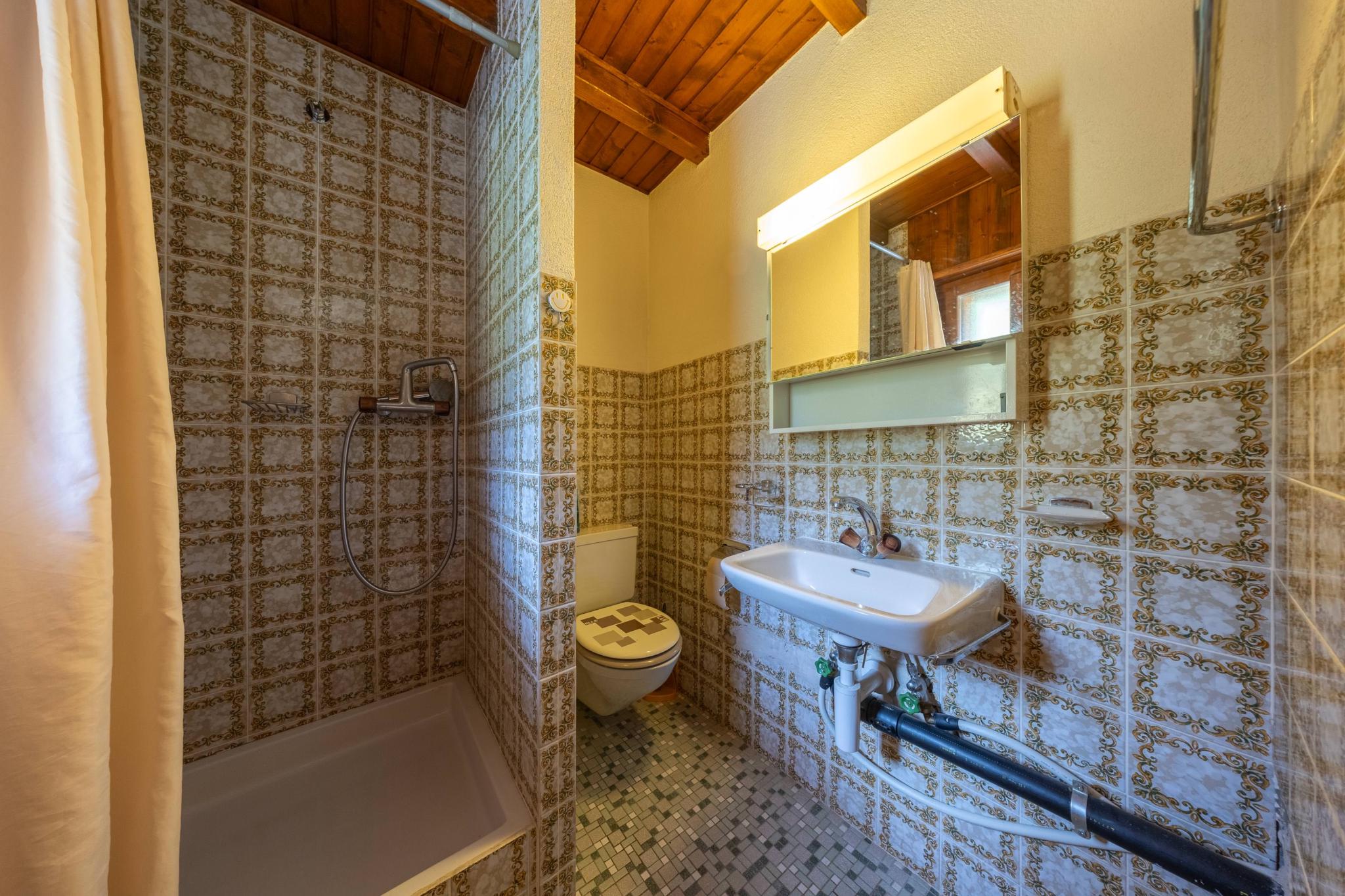 A charming 2.5-room walk-through flat in the centre of the resort