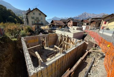 Appartement en cours de construction avec grande terrasse