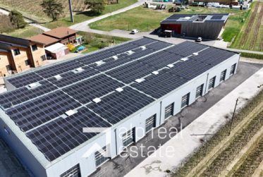 Modulare Fläche von 160 m² – Flexibilität und strategische Erreichbarkeit nahe der A9