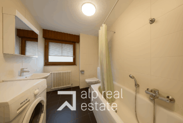 Spacious 3.5-Room Cross-Through Apartment