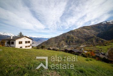 Beautiful building plot for your main residence