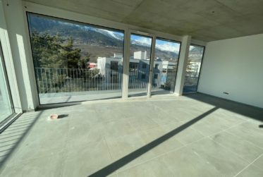 Magnifique appartement neuf avec grand balcon