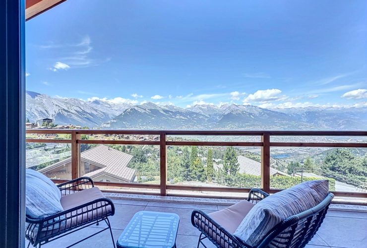 Chalet contemporain avec vue sur la vallée