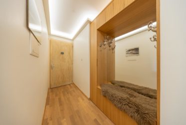 Superbe attique en duplex rénové avec vue panoramique