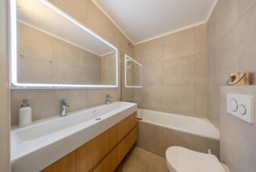 Superbe attique en duplex rénové avec vue panoramique