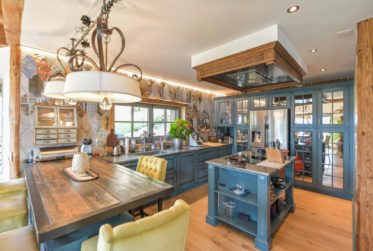 Wunderschönes Chalet aus altem Holz für Ihren Hauptwohnsitz