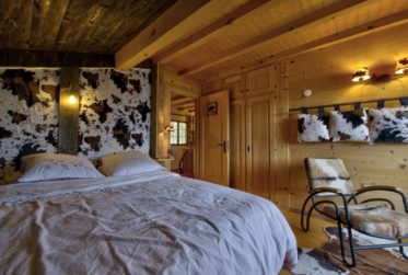 Wunderschönes Blockhaus mit authentischem Mazot als Zweit- oder Hauptwohnsitz