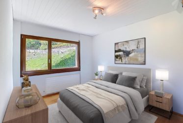 Semi-detached villa & self-contained flat - exceptional views