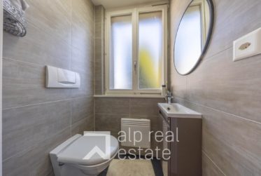 Villa d’architecte avec vue panoramique sur les châteaux