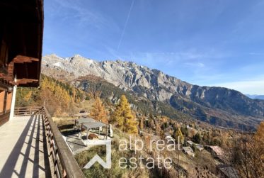 Charmant 2.5 pièces neuf avec vue exceptionnelle sur les montagnes