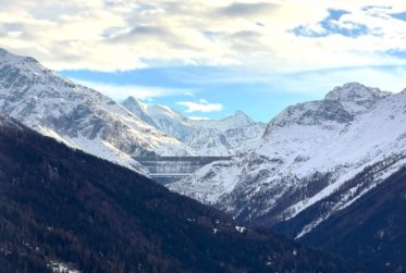 Penthouse with panoramic views in a hotel residence