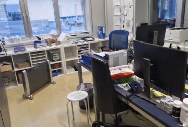 Halle industrielle avec mezzanine – entièrement équipée (HALLE A)