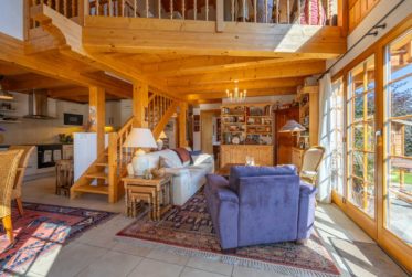 Beautiful chalet with panoramic view