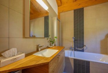 Beautiful chalet with panoramic view