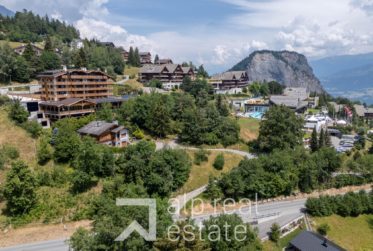 Terrain à bâtir – à côté des Bains