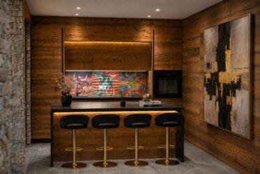 Superb duplex completely renovated ski IN/OUT