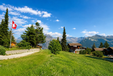 Magnificent building plot with views of the Rhône plain and the Alps