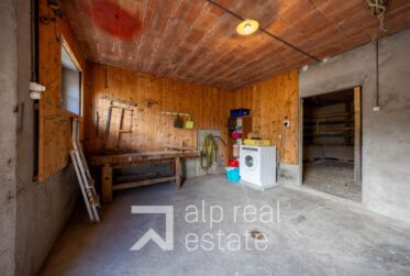 Charming flat in the heart of the village